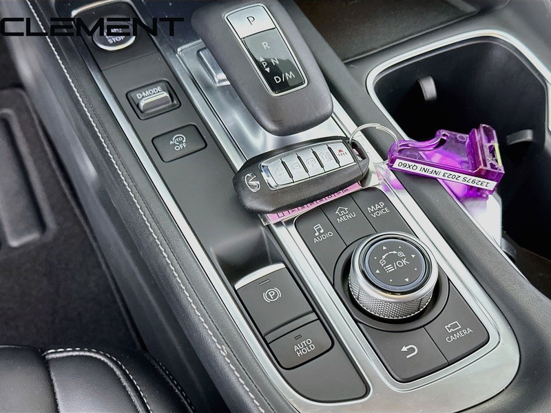 INFINITI QX60 Vehicle Image 24