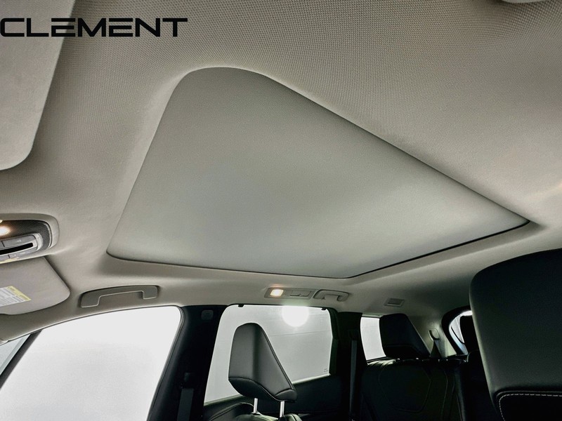 INFINITI QX60 Vehicle Image 25