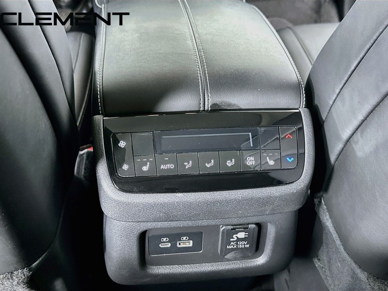 INFINITI QX60 Vehicle Image 36