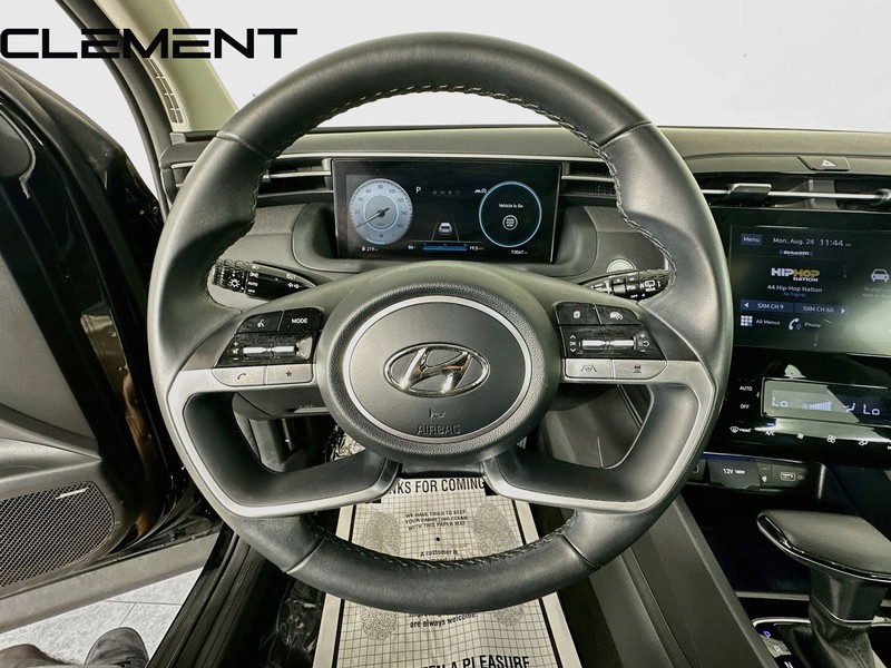 Hyundai Tucson Vehicle Image 13