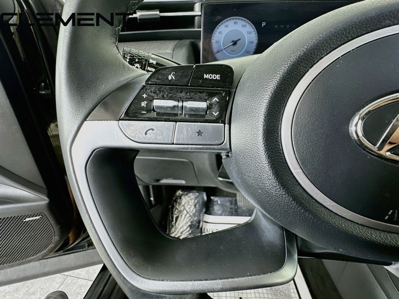 Hyundai Tucson Vehicle Image 14