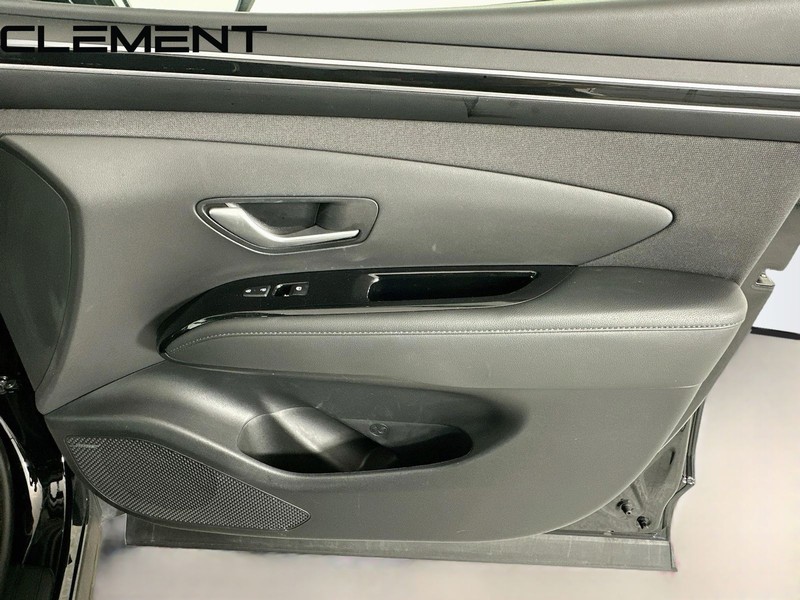 Hyundai Tucson Vehicle Image 37
