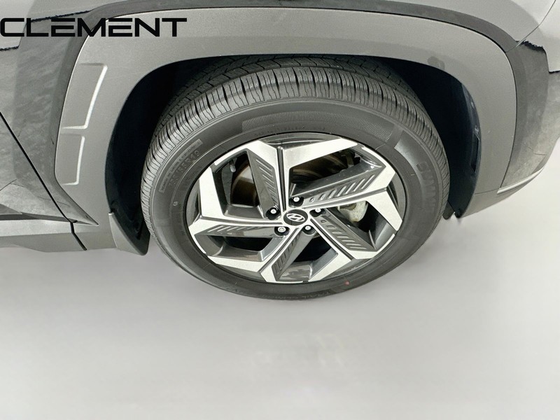 Hyundai Tucson Vehicle Image 38
