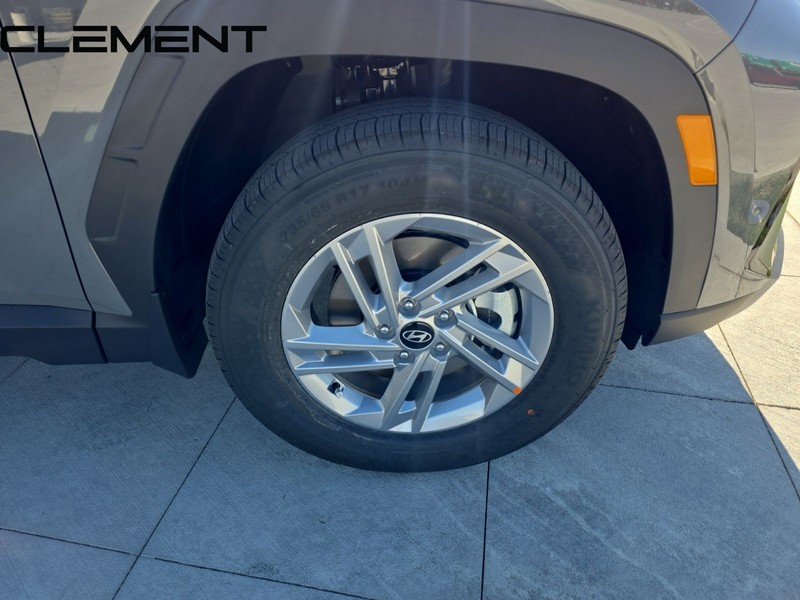 Hyundai Tucson Vehicle Full-screen Gallery Image 37