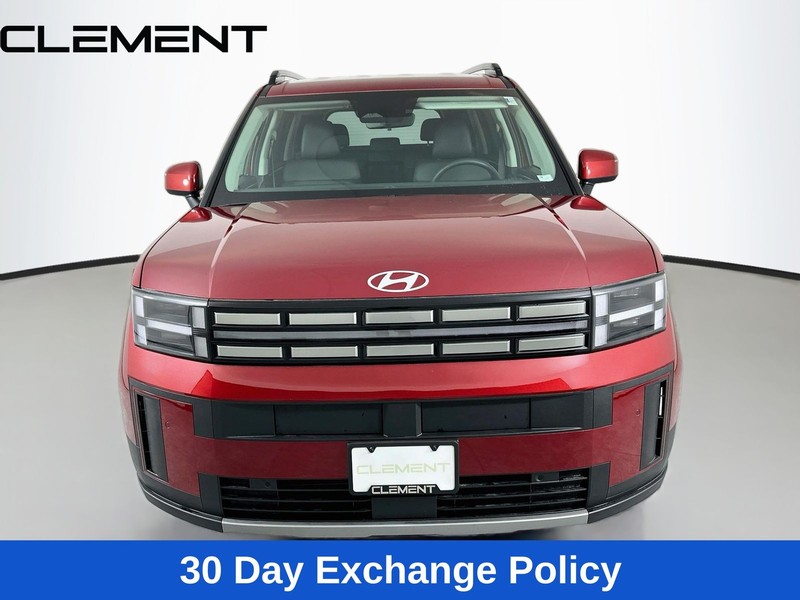 Hyundai Santa Fe Hybrid Vehicle Image 03