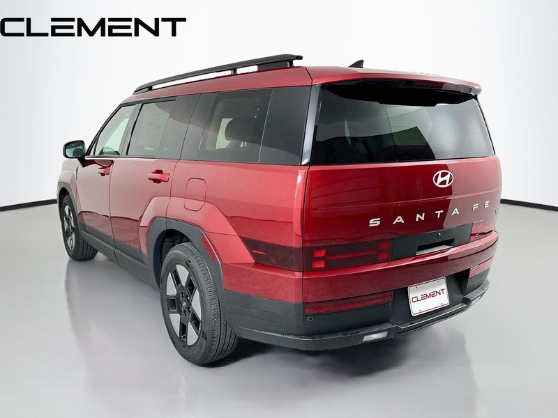 Hyundai Santa Fe Hybrid Vehicle Image 10