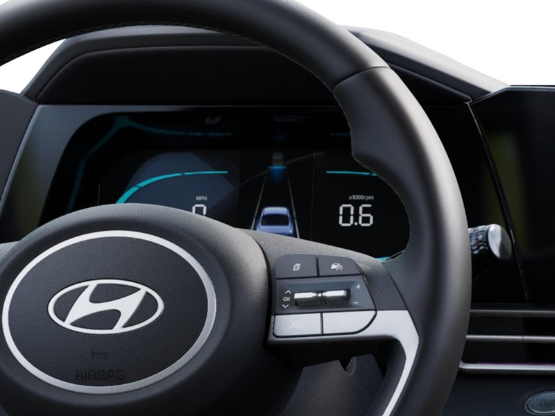 Hyundai Elantra Vehicle Full-screen Gallery Image 13