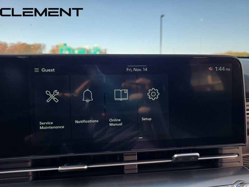 Hyundai Kona Vehicle Full-screen Gallery Image 20
