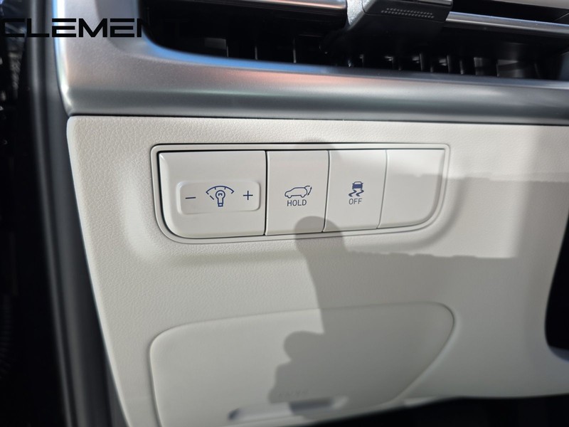Hyundai Tucson Vehicle Full-screen Gallery Image 13