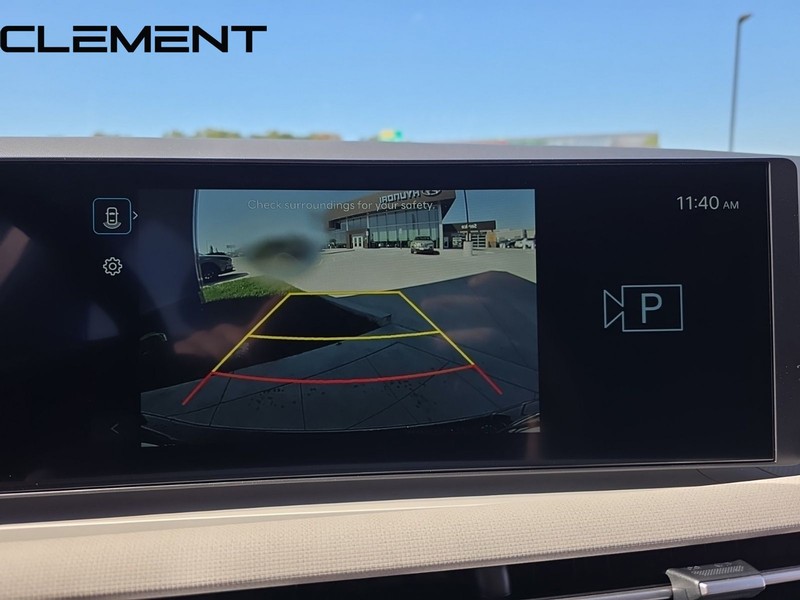 Hyundai Tucson Vehicle Full-screen Gallery Image 22