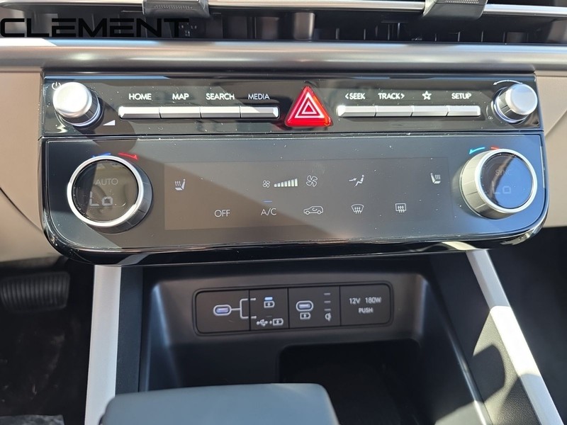Hyundai Tucson Vehicle Full-screen Gallery Image 23