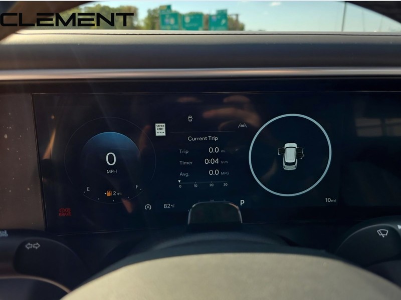Hyundai Palisade Vehicle Full-screen Gallery Image 19