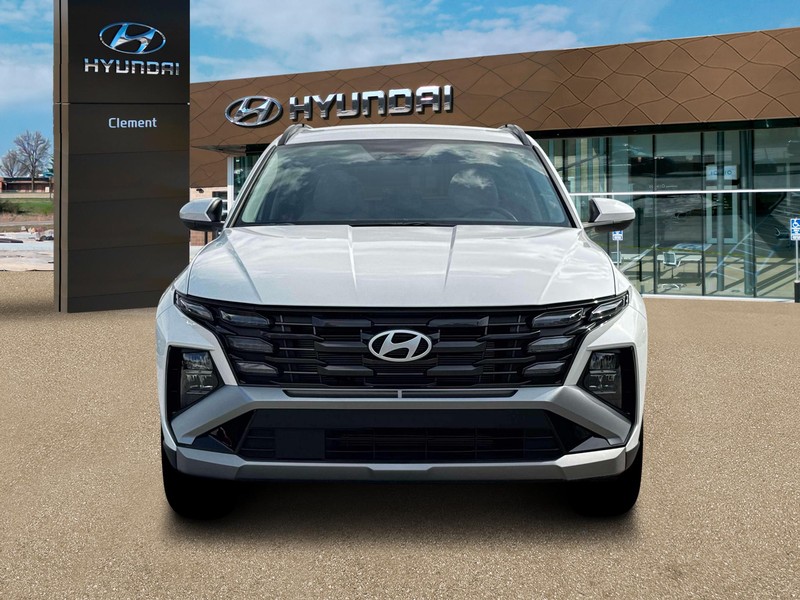 Hyundai Tucson Vehicle Full-screen Gallery Image 12