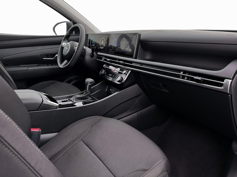 Hyundai Tucson Vehicle Full-screen Gallery Image 15