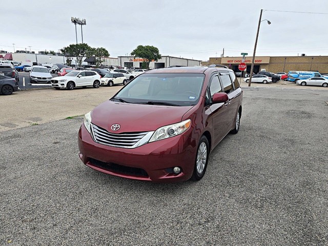 more details - toyota sienna