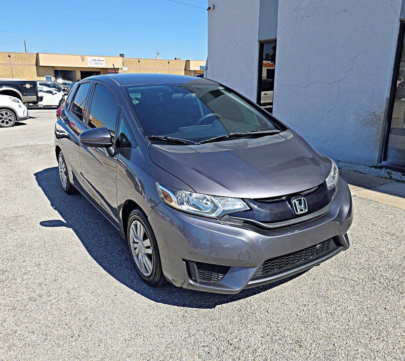 Honda Fit Vehicle Full-screen Gallery Image 03