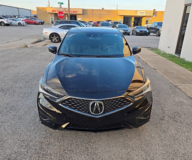 Acura ILX Vehicle Full-screen Gallery Image 02