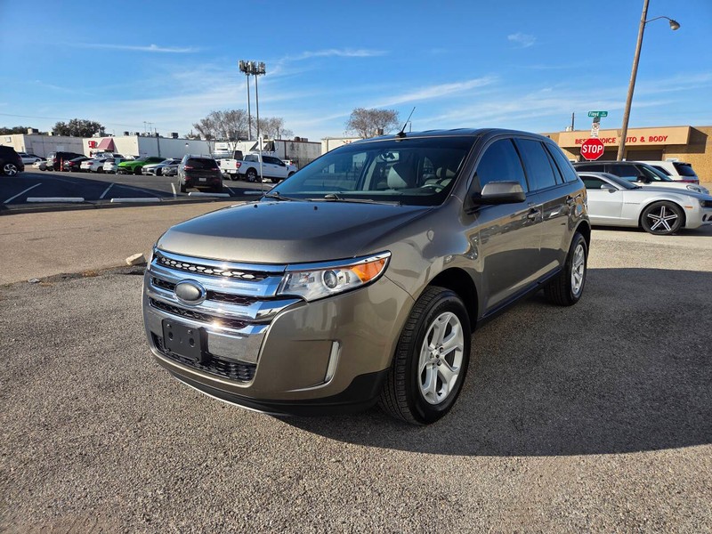 Ford Edge Vehicle Full-screen Gallery Image 01