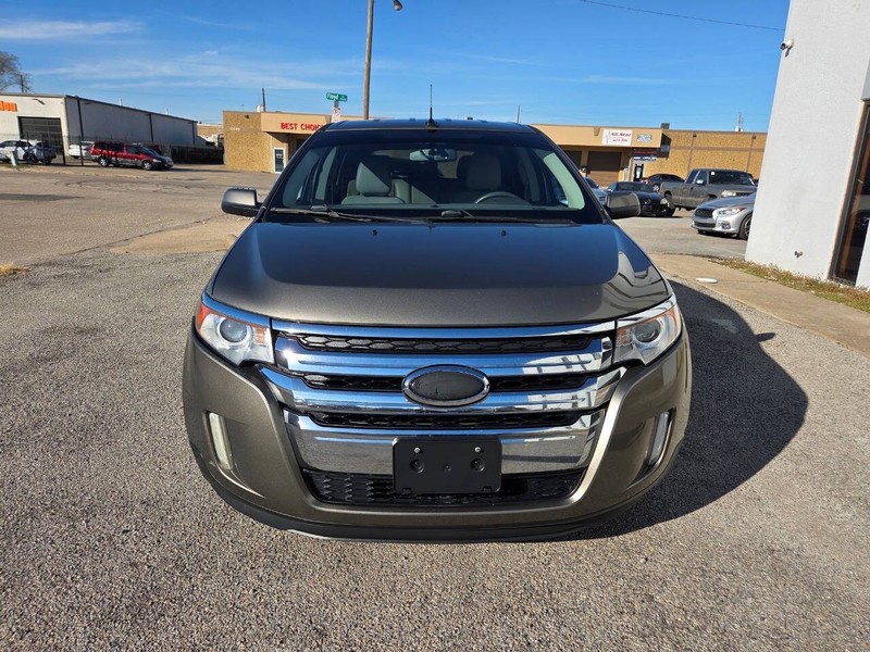 Ford Edge Vehicle Full-screen Gallery Image 02