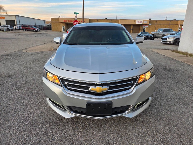 Chevrolet Impala Vehicle Full-screen Gallery Image 02