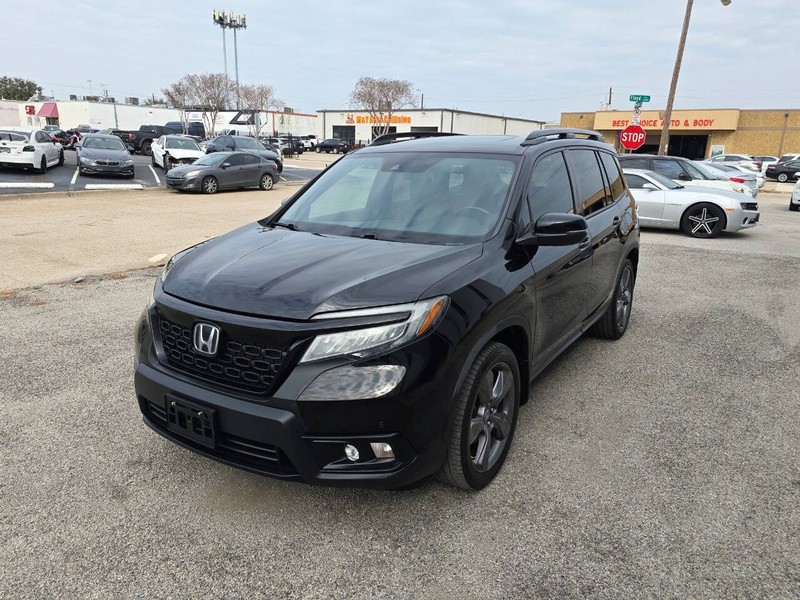 Honda Passport Vehicle Full-screen Gallery Image 01