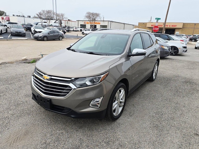 Chevrolet Equinox Vehicle Full-screen Gallery Image 03