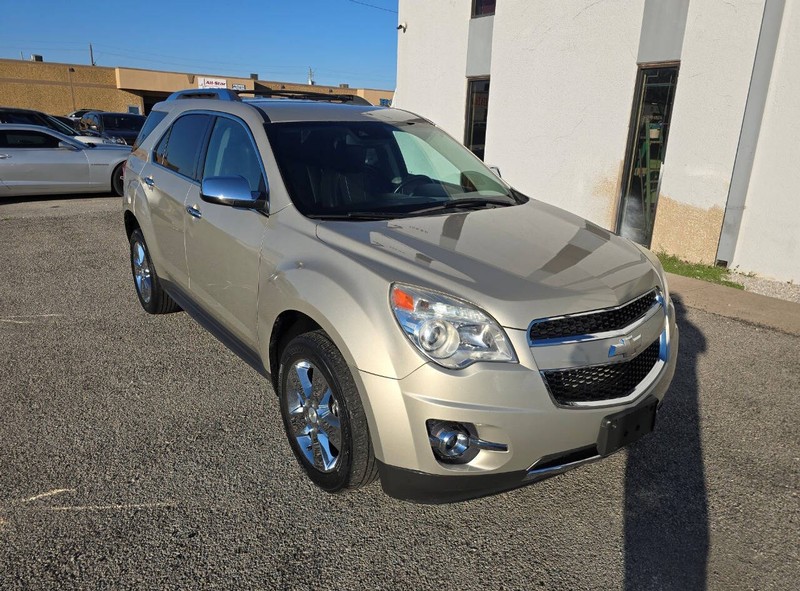 Chevrolet Equinox Vehicle Full-screen Gallery Image 03