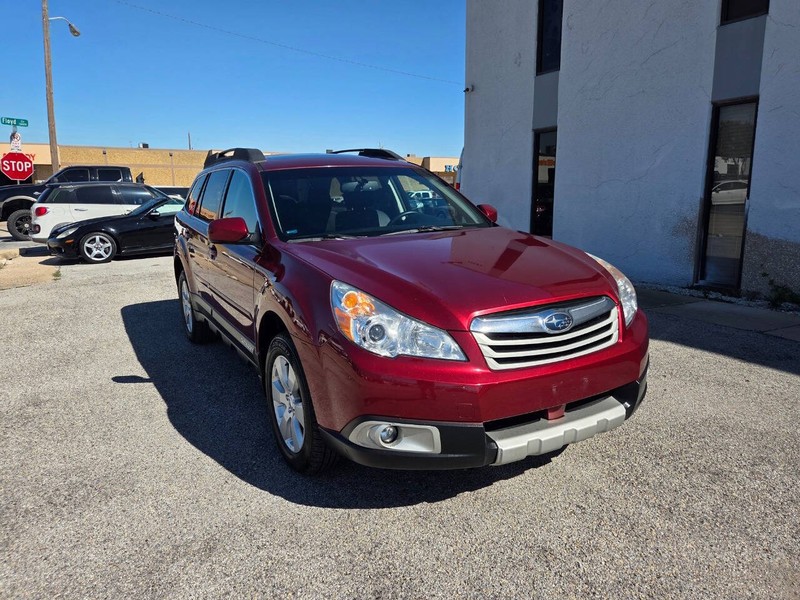 Subaru Outback Vehicle Full-screen Gallery Image 03