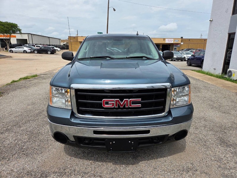 GMC Sierra 1500 Vehicle Full-screen Gallery Image 02