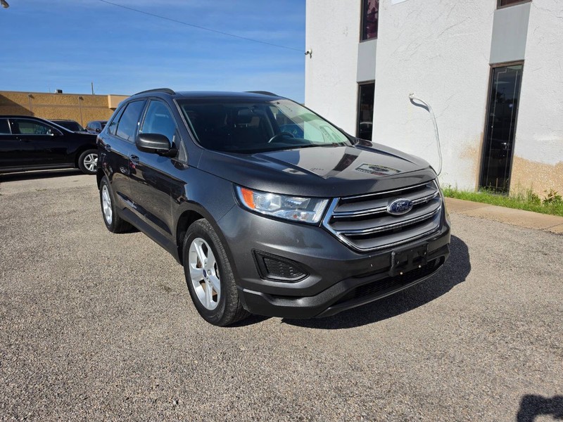 Ford Edge Vehicle Full-screen Gallery Image 03