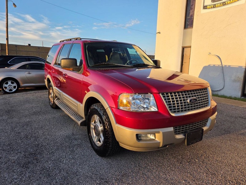 Ford Expedition Vehicle Full-screen Gallery Image 03