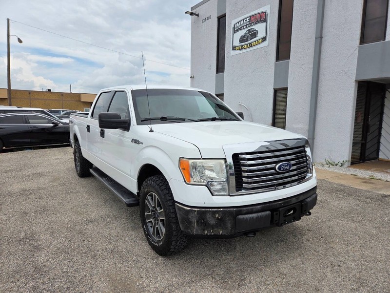 Ford F-150 Vehicle Full-screen Gallery Image 03
