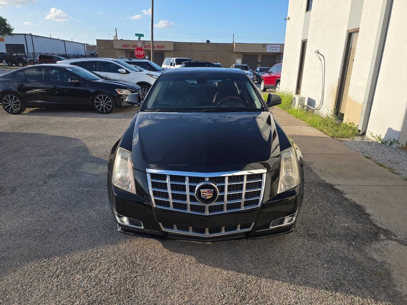 Cadillac CTS Sedan Vehicle Full-screen Gallery Image 02
