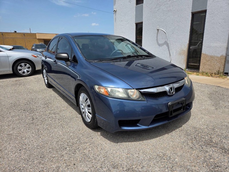 Honda Civic Sedan Vehicle Full-screen Gallery Image 03