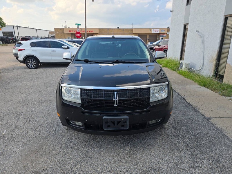 Lincoln MKX Vehicle Full-screen Gallery Image 02