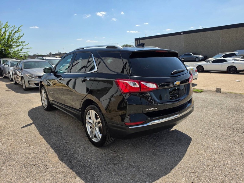 Chevrolet Equinox Vehicle Full-screen Gallery Image 03