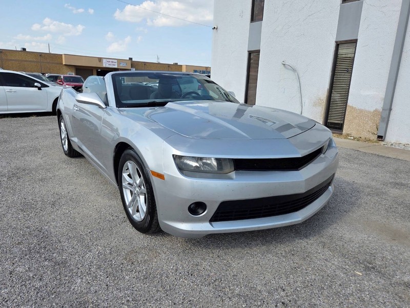 Chevrolet Camaro Vehicle Full-screen Gallery Image 01