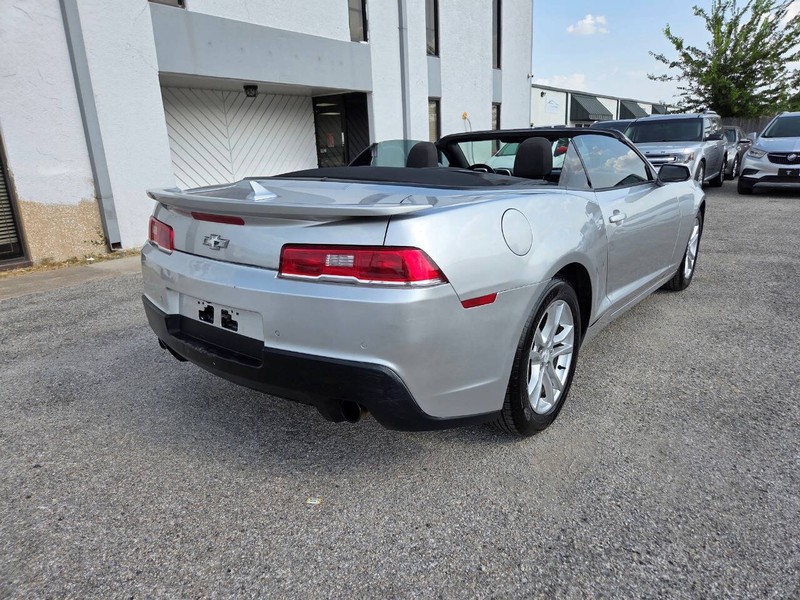 Chevrolet Camaro Vehicle Full-screen Gallery Image 03