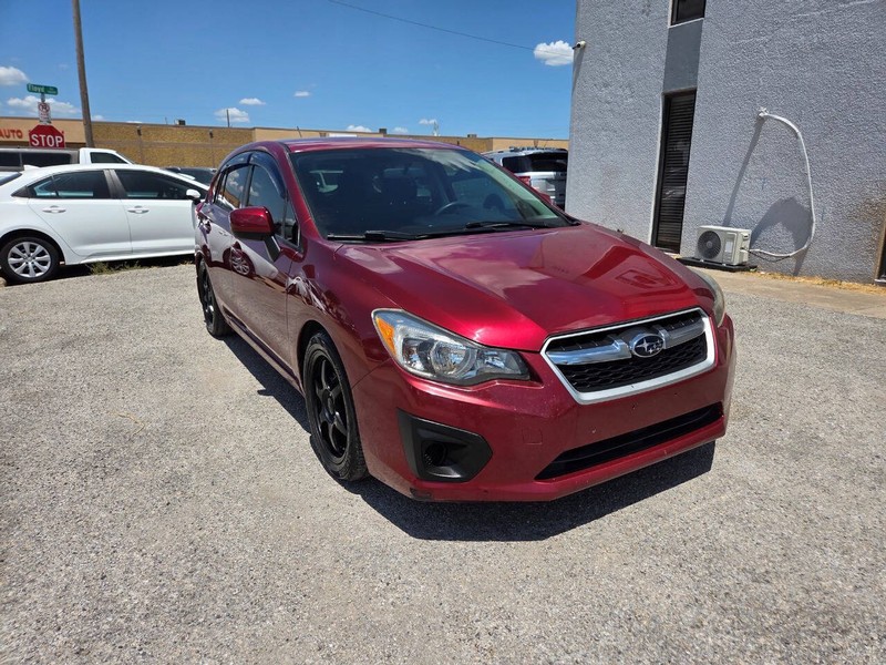 Subaru Impreza Wagon Vehicle Full-screen Gallery Image 03