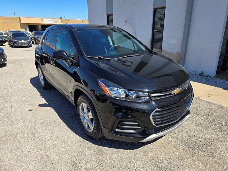 Chevrolet Trax Vehicle Full-screen Gallery Image 03