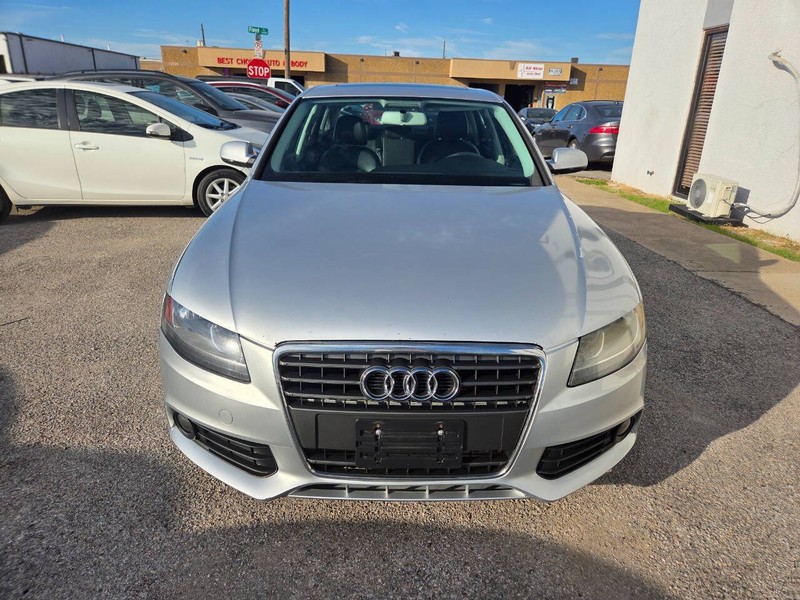 Audi A4 Vehicle Full-screen Gallery Image 02