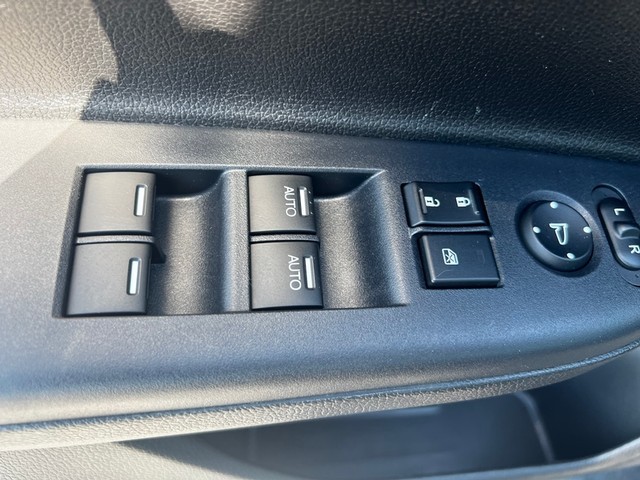 Honda Accord Sedan Vehicle Full-screen Gallery Image 20