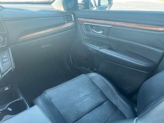 Honda CR-V Vehicle Full-screen Gallery Image 17