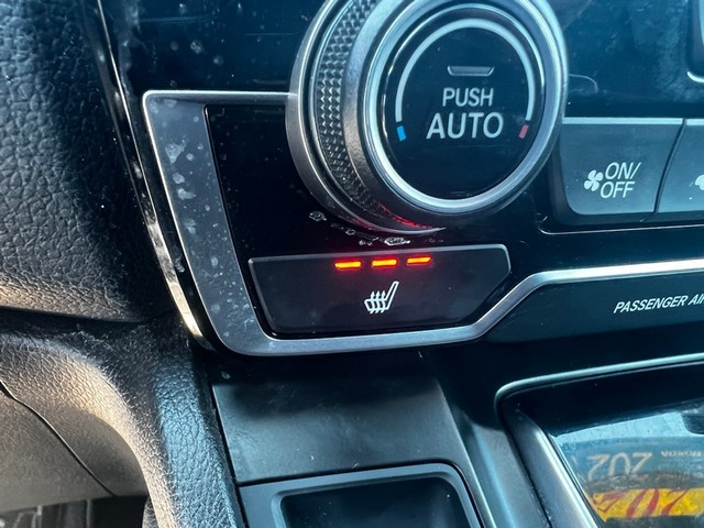 Honda CR-V Vehicle Full-screen Gallery Image 29