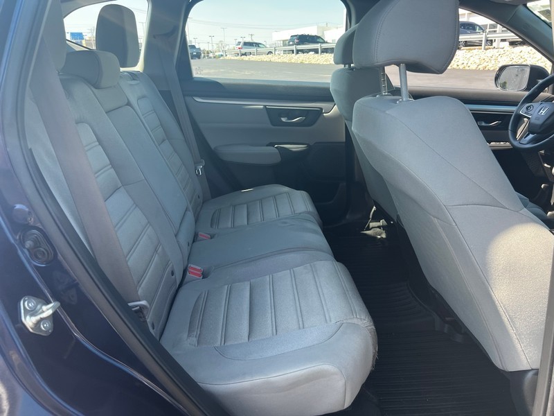 Honda CR-V Vehicle Full-screen Gallery Image 10