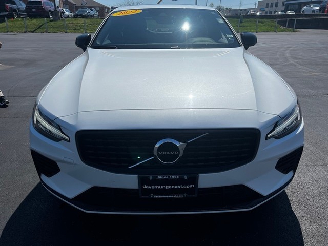 Volvo S60 Recharge Vehicle Full-screen Gallery Image 09