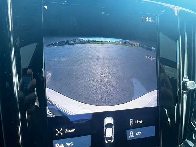 Volvo S60 Recharge Vehicle Full-screen Gallery Image 28