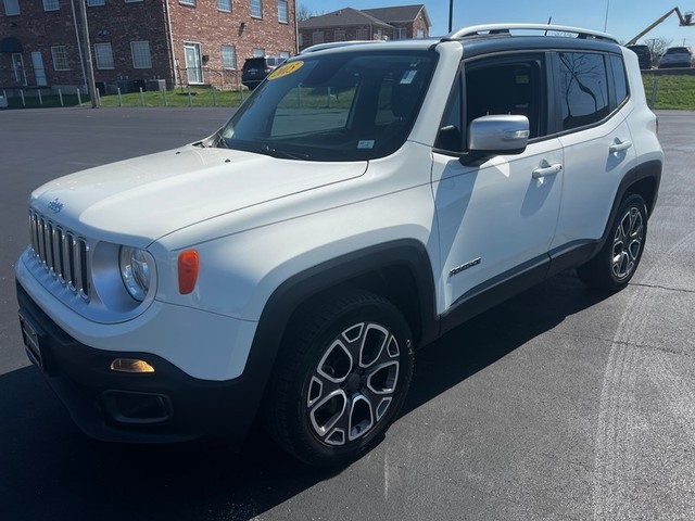 Jeep Renegade Vehicle Full-screen Gallery Image 08