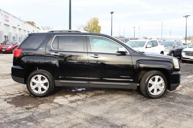 Acura MDX Vehicle Full-screen Gallery Image 02