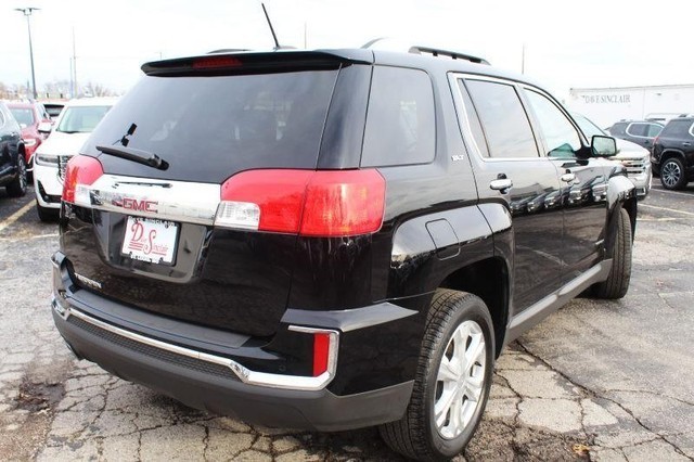 Acura MDX Vehicle Full-screen Gallery Image 03